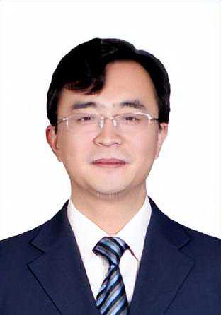 中国电子科技有限公司副总经理何文忠，被查