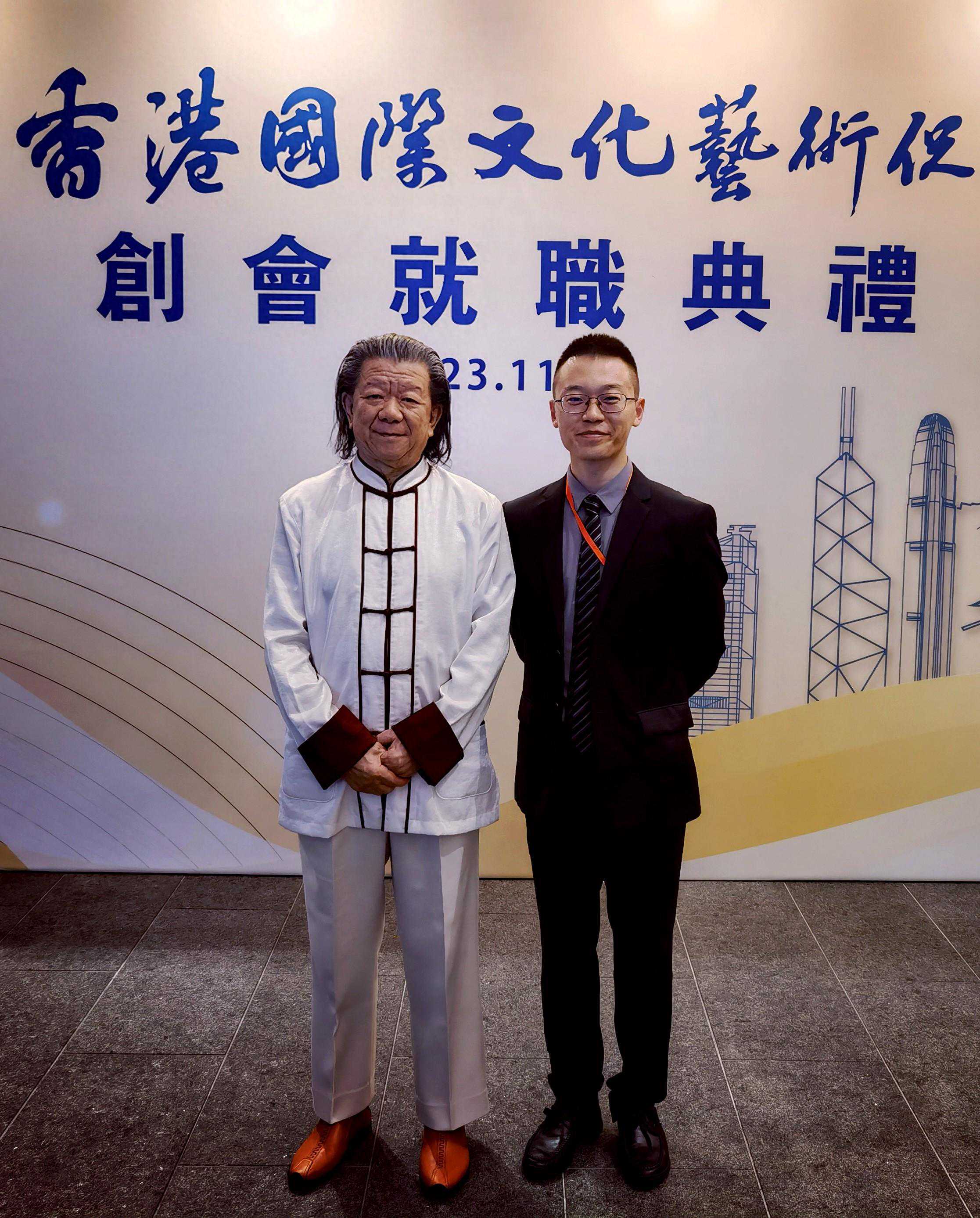 《家庭周报》百花园 推荐作品 吴震启：香港归来话香港