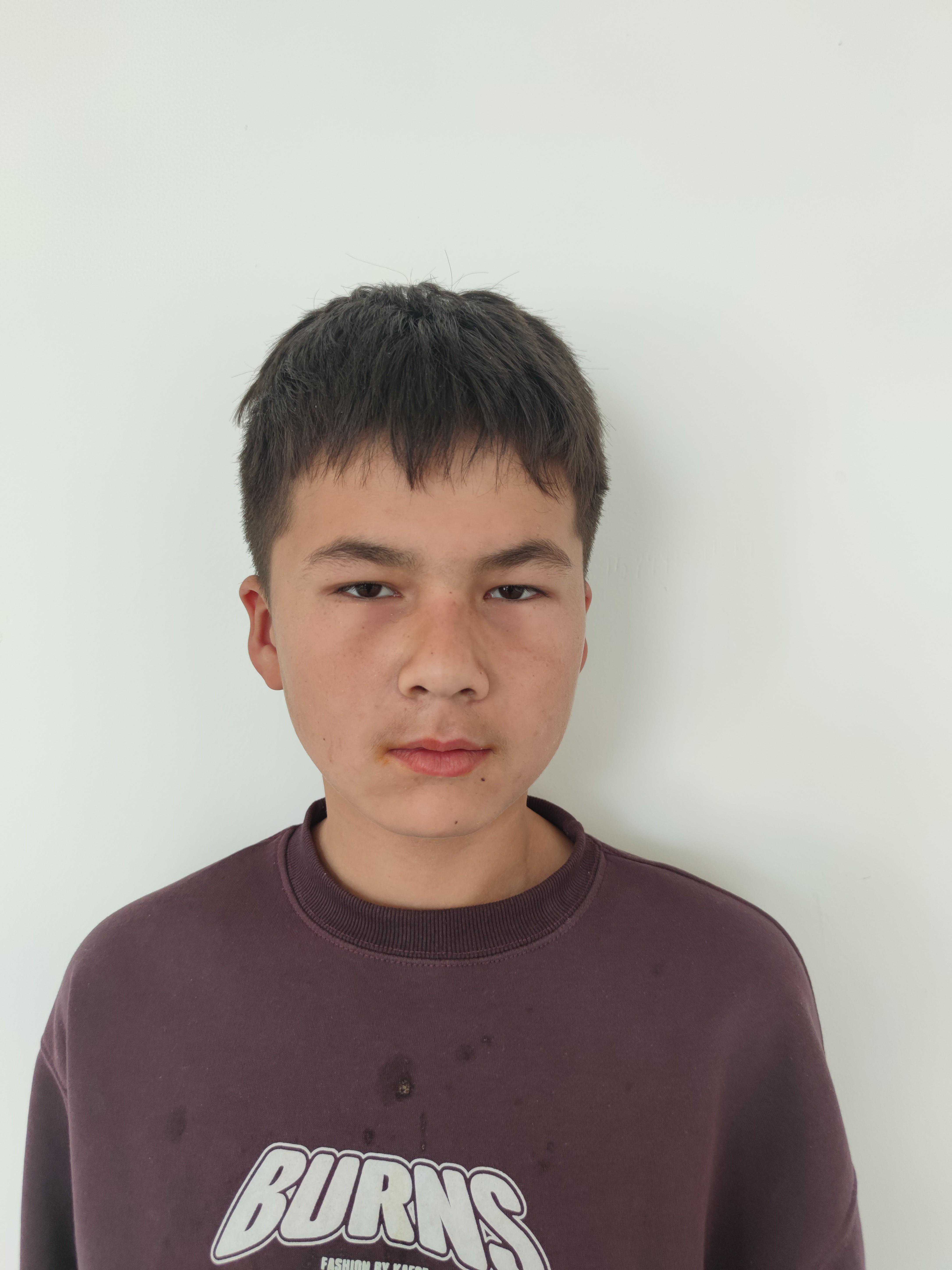 乌鲁木齐市寻亲：14岁男孩被救助，自述叫穆斯塔法·艾呢玩，养母叫艾比拜·阿吾提