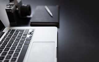 “袁”姓爸爸给孩子起名，没注意“谐音”，老师：上课不敢叫